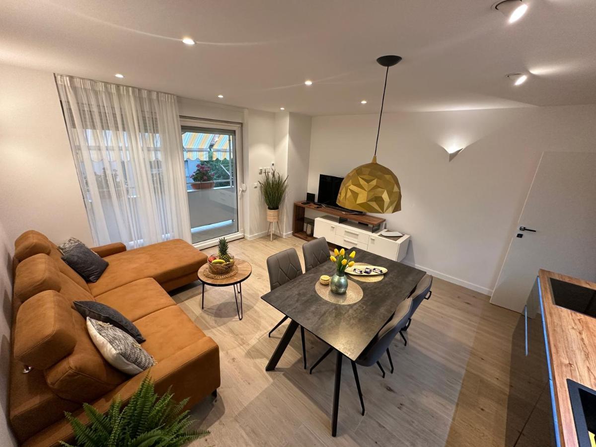 Luxury Spacious Apartment Maringo Split Exterior photo
